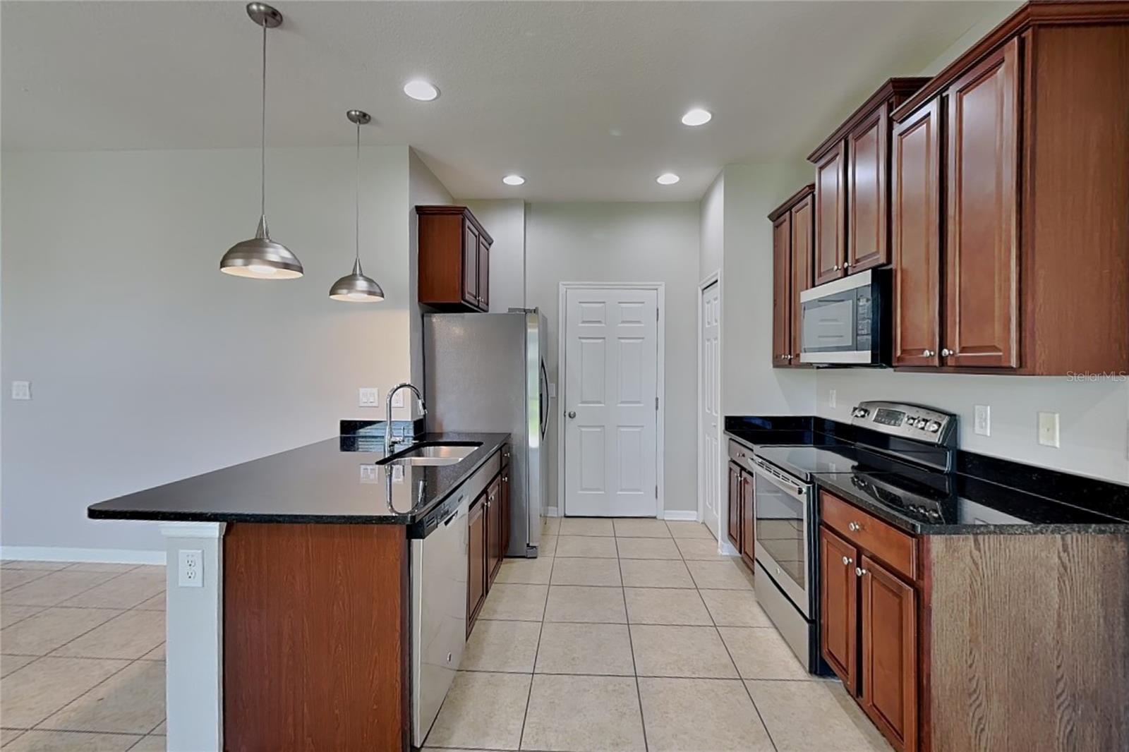 Home in PARRISH — photo 5