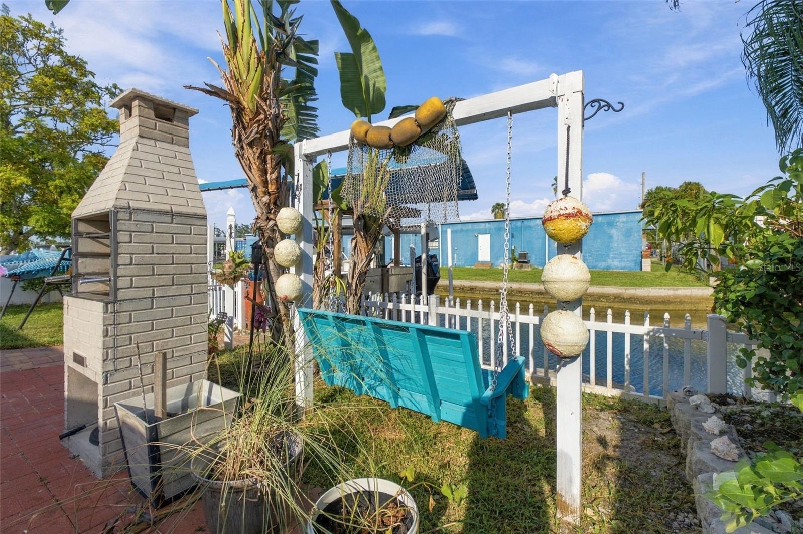 13736 JUDY AVE — photo 30