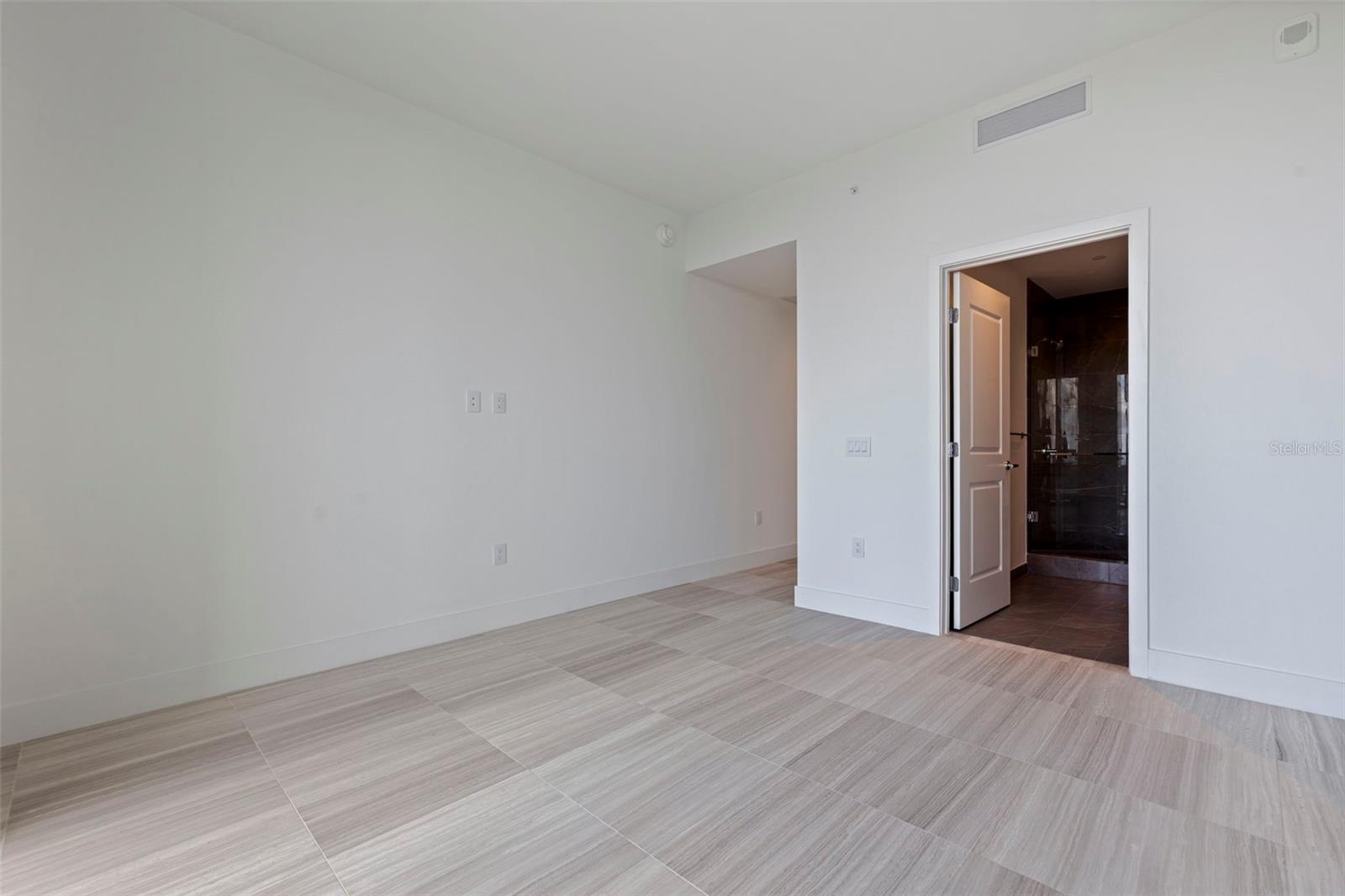 3015 S YSABELLA AVE #2401 — photo 45