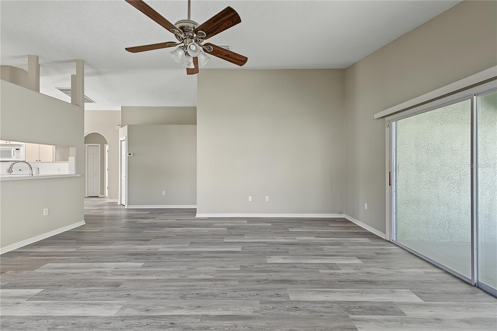 7205 JULIAN ST — photo 10