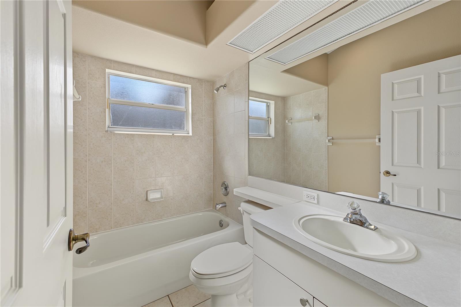 7205 JULIAN ST — photo 23