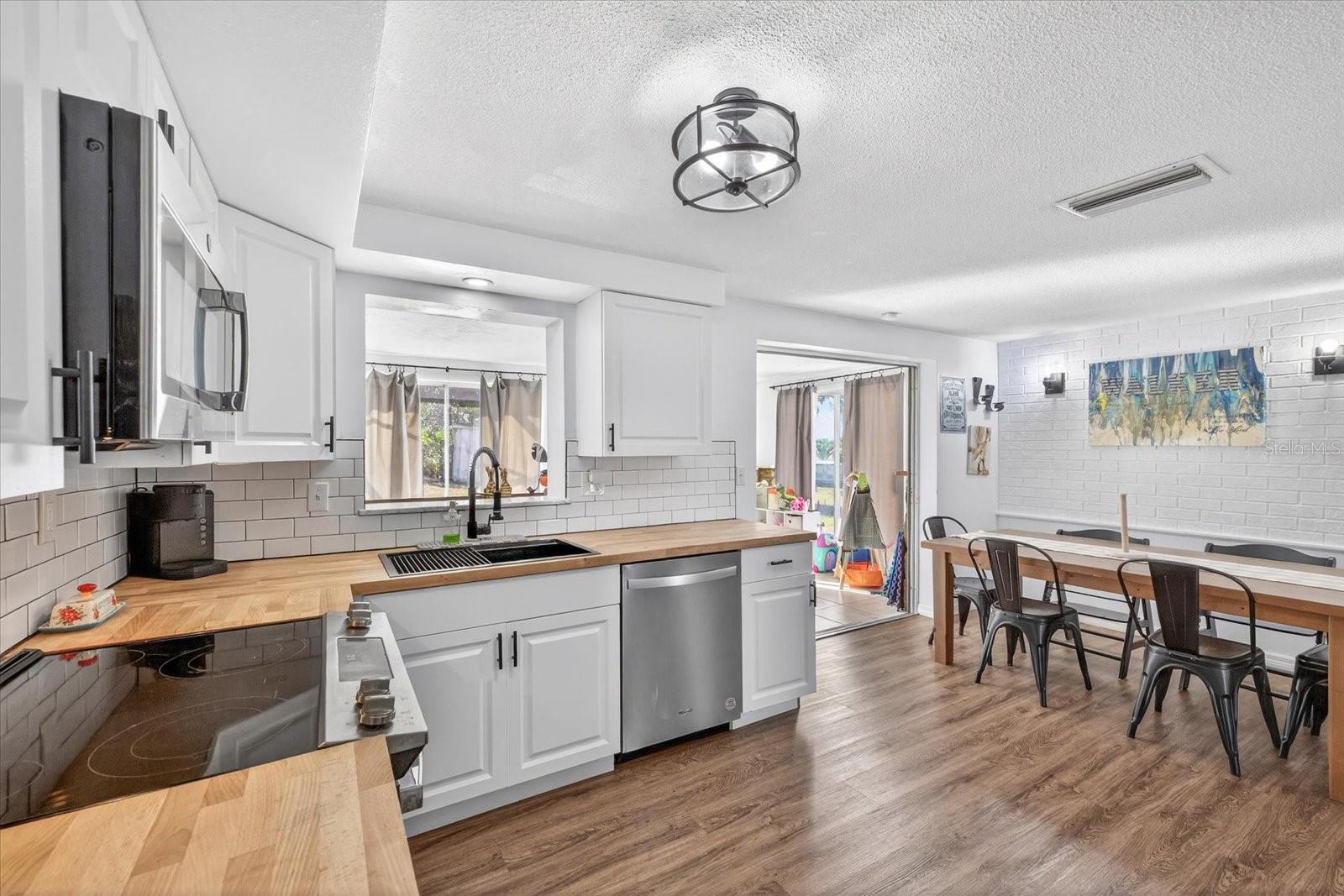 5404 FRONT DR — photo 14