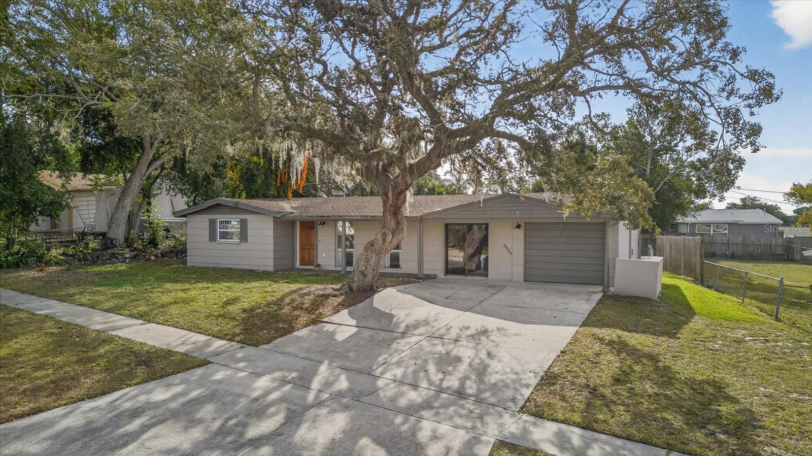 5404 FRONT DR — photo 39