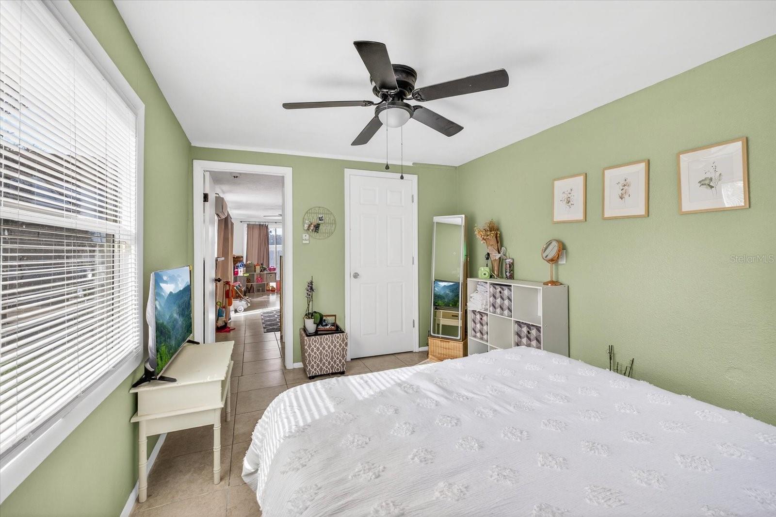 5404 FRONT DR — photo 24