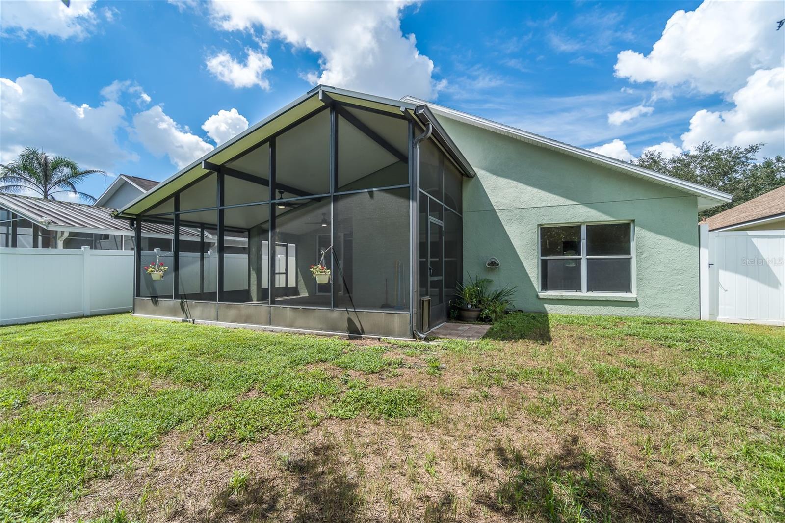 6918 JAMESTOWN MANOR DR — photo 7