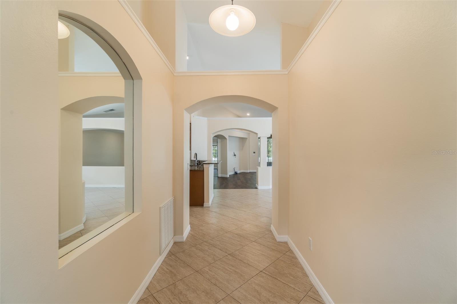 6918 JAMESTOWN MANOR DR — photo 16