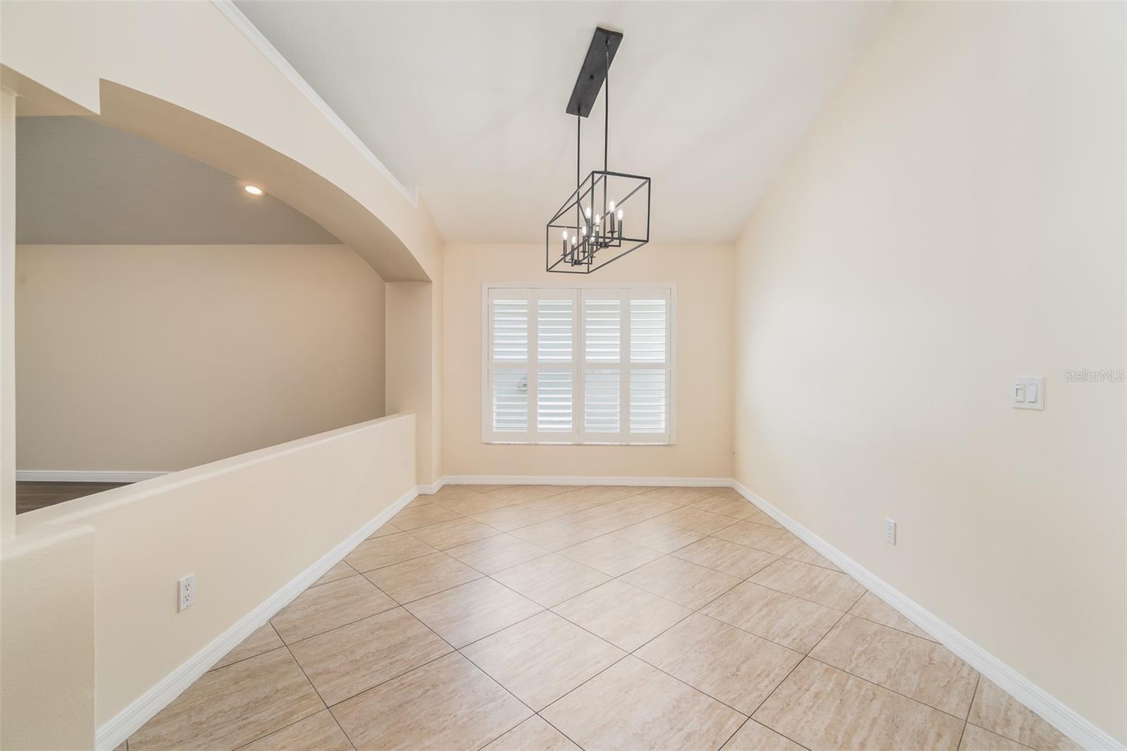 6918 JAMESTOWN MANOR DR — photo 18