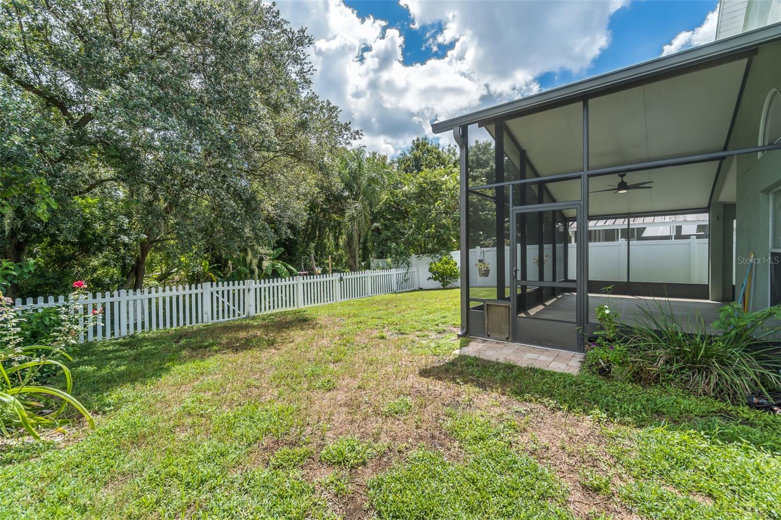 6918 JAMESTOWN MANOR DR — photo 6