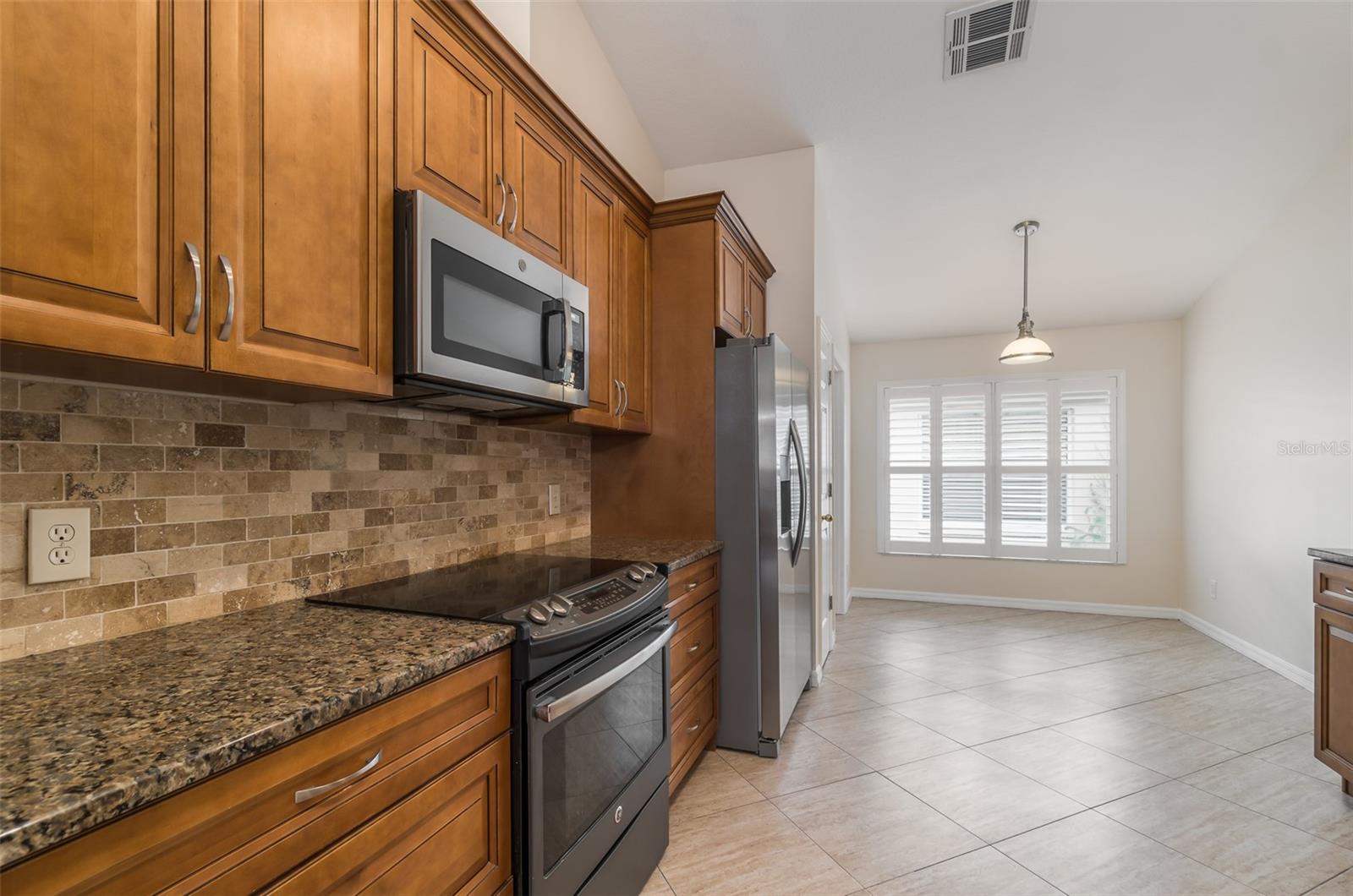 6918 JAMESTOWN MANOR DR — photo 21