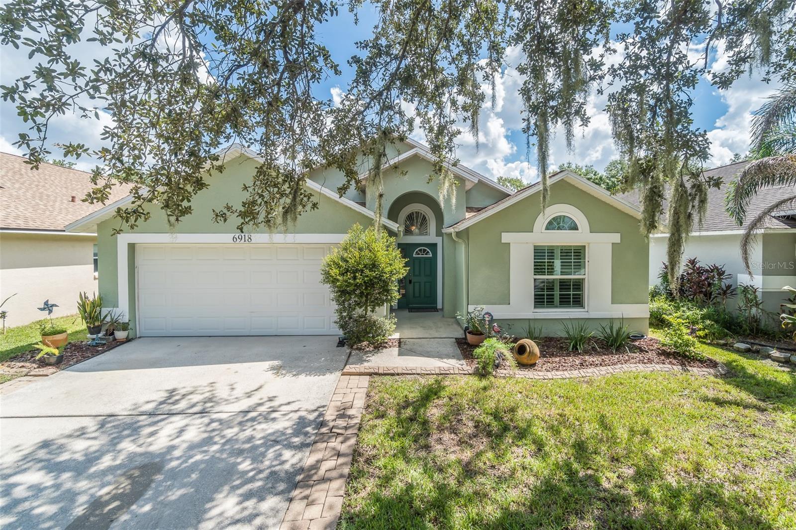 6918 JAMESTOWN MANOR DR — photo 5