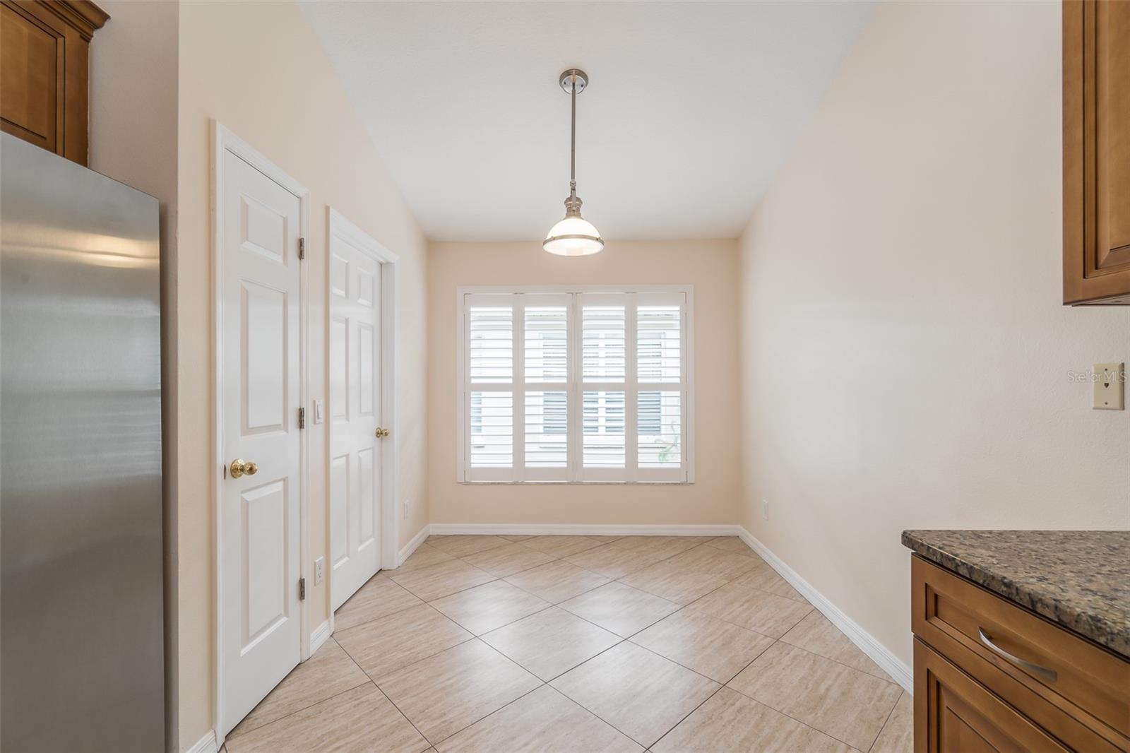 6918 JAMESTOWN MANOR DR — photo 22
