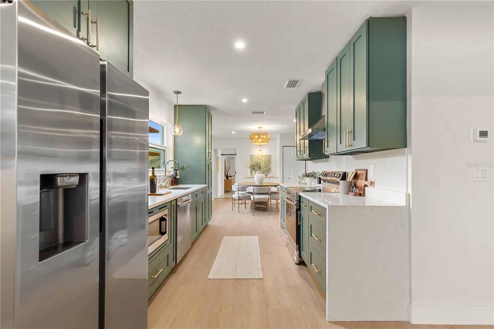 7042 DARTMOUTH AVE N — photo 13