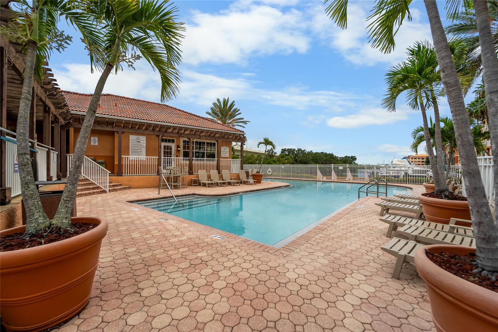 5000 CULBREATH KEY WAY #1-118 — photo 18