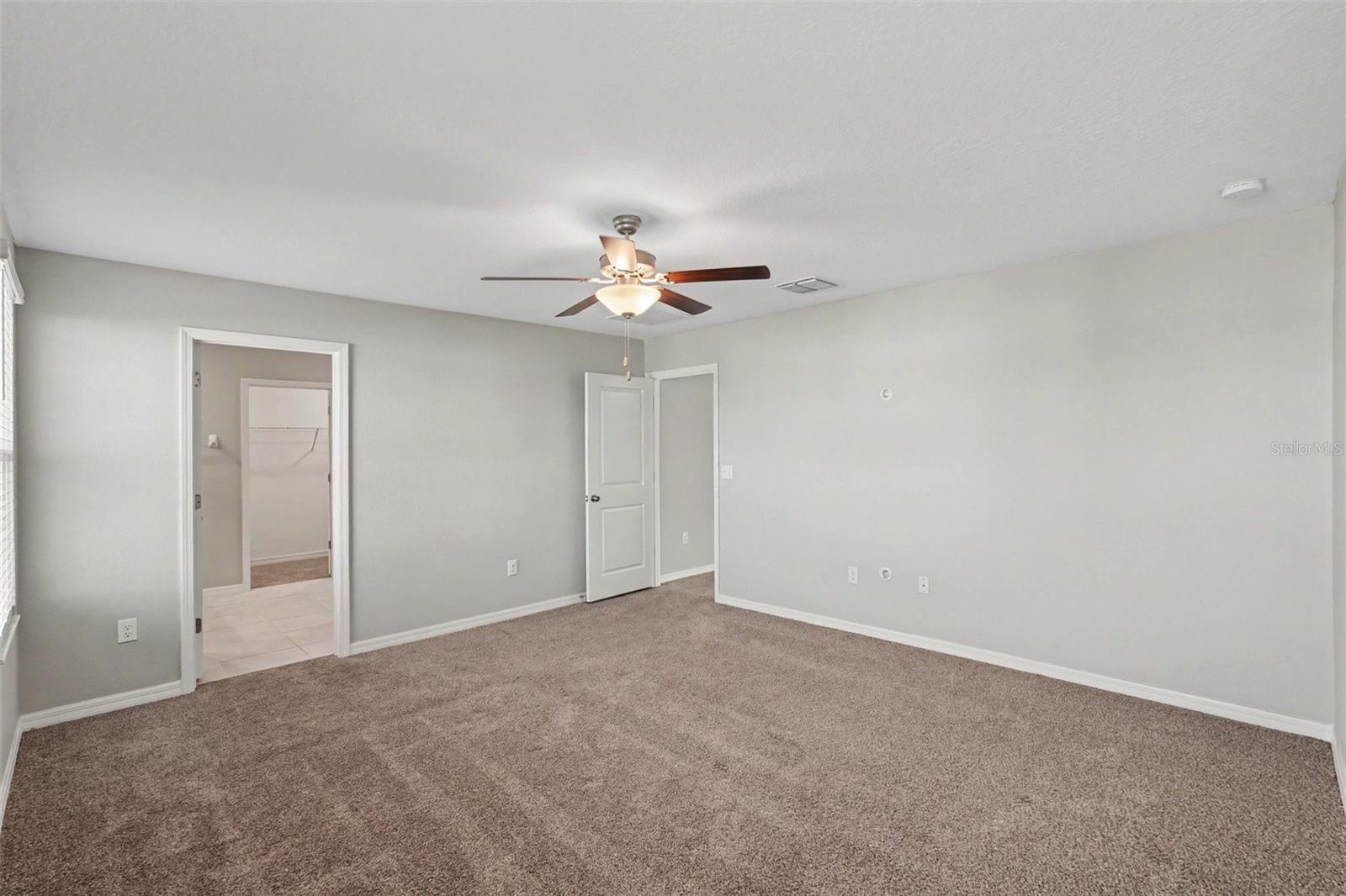 15535 MILLER CREEK DR — photo 10