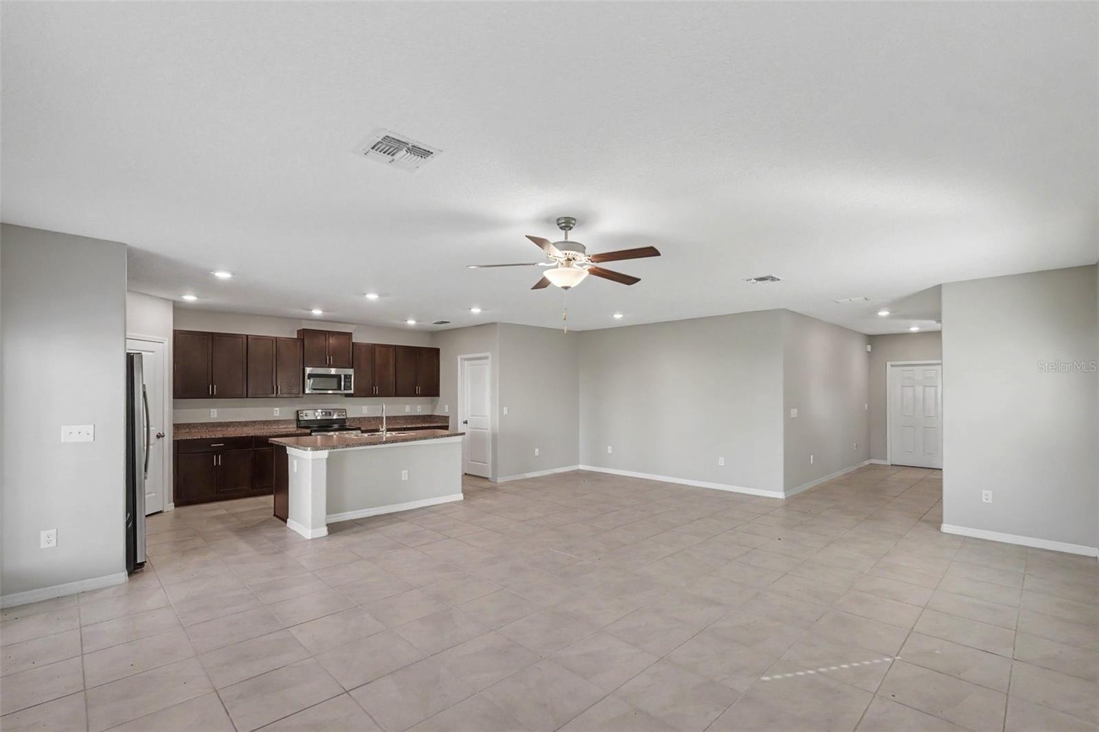 15535 MILLER CREEK DR — photo 6