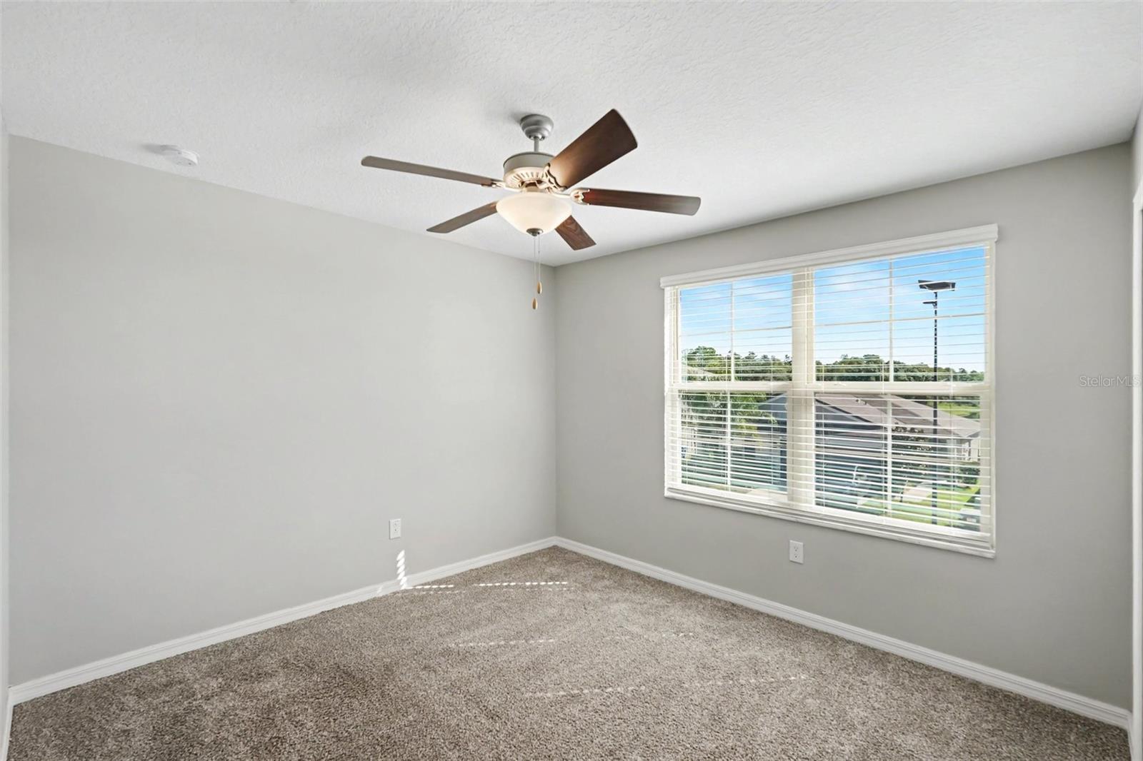 15535 MILLER CREEK DR — photo 17
