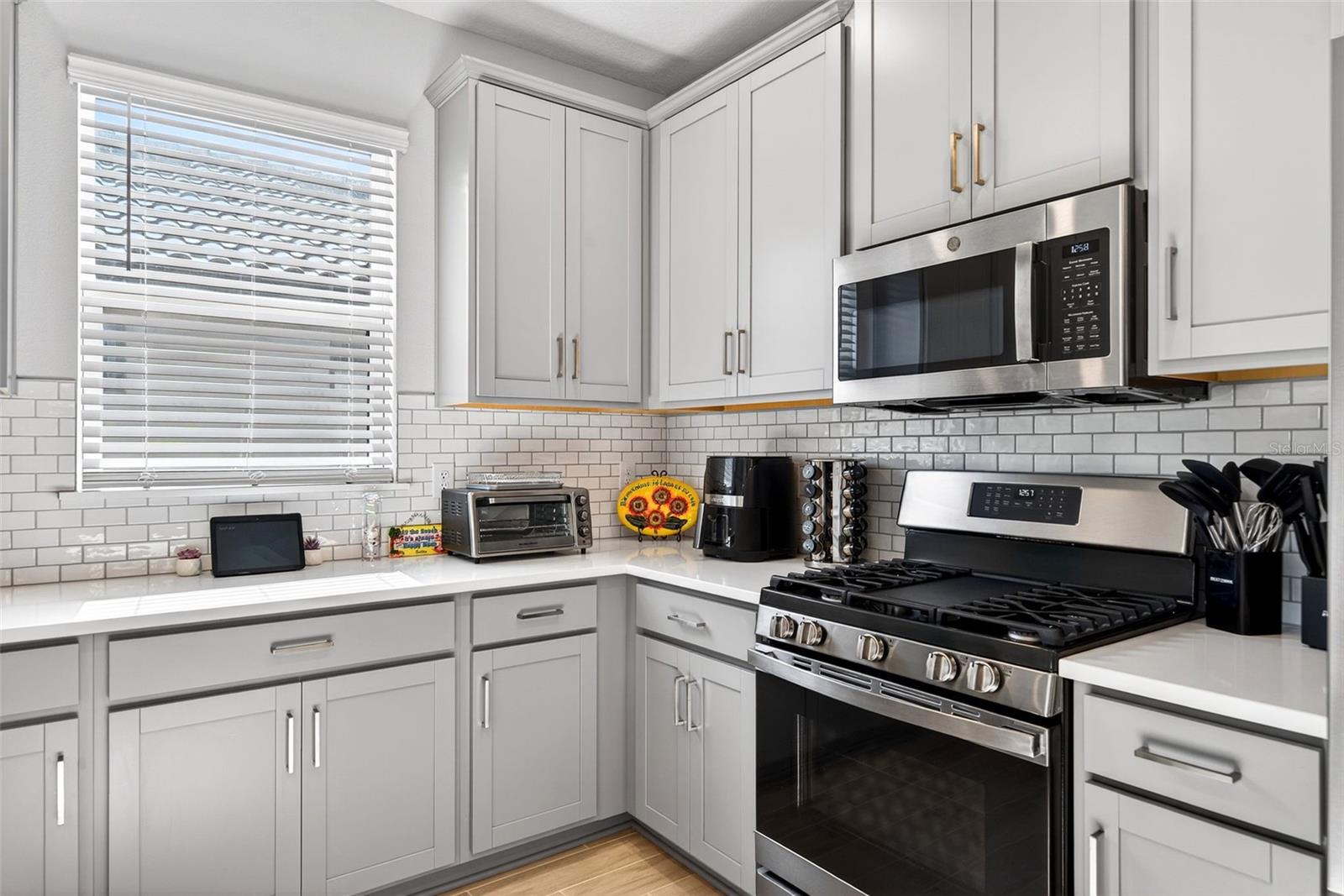 3021 VENETO CT — photo 23