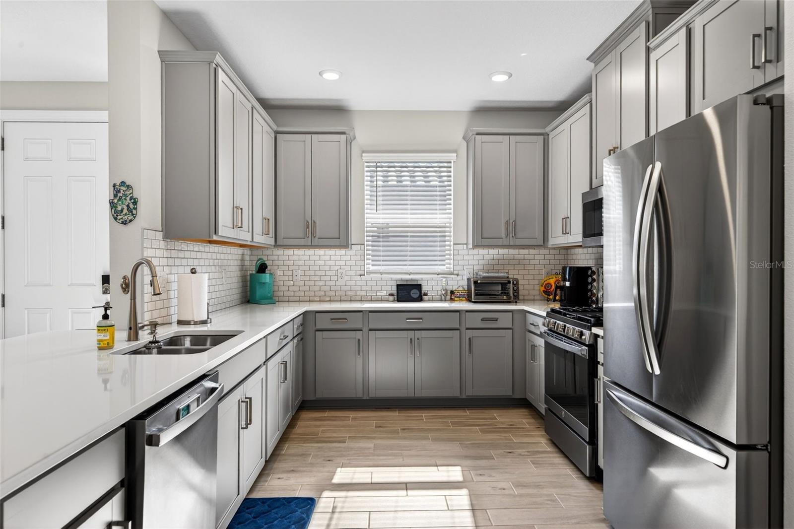 3021 VENETO CT — photo 22