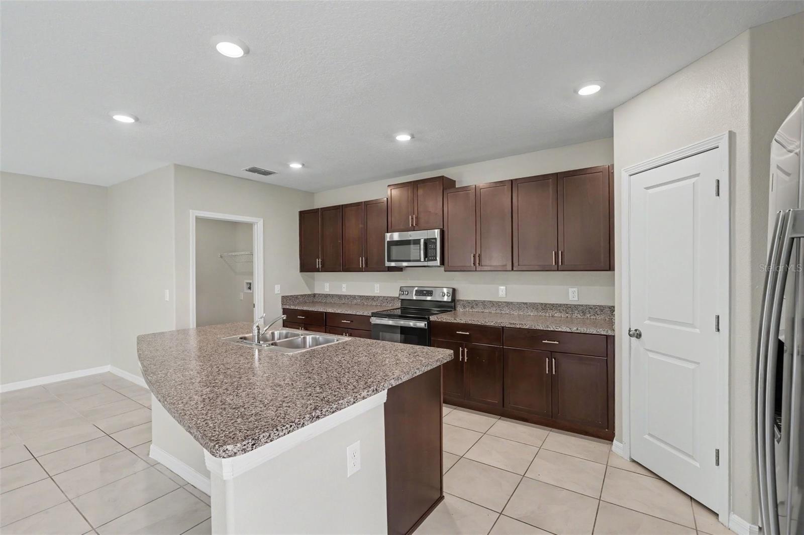 15514 COLT CREEK PL — photo 8