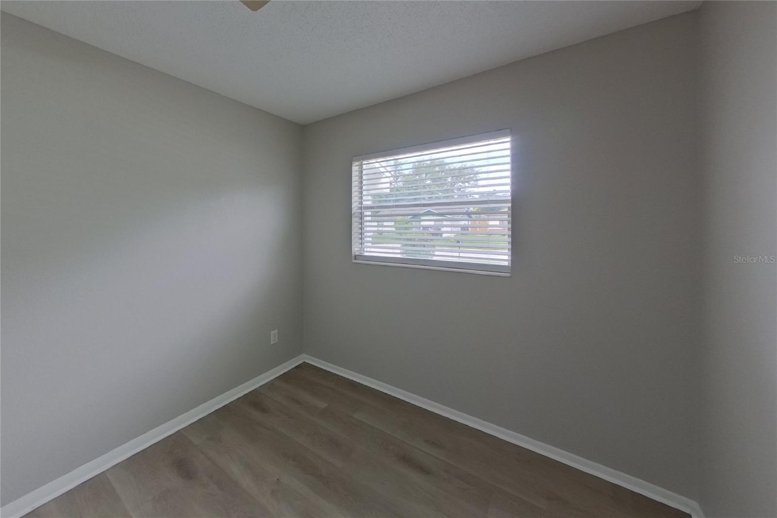 Home in LARGO — photo 11