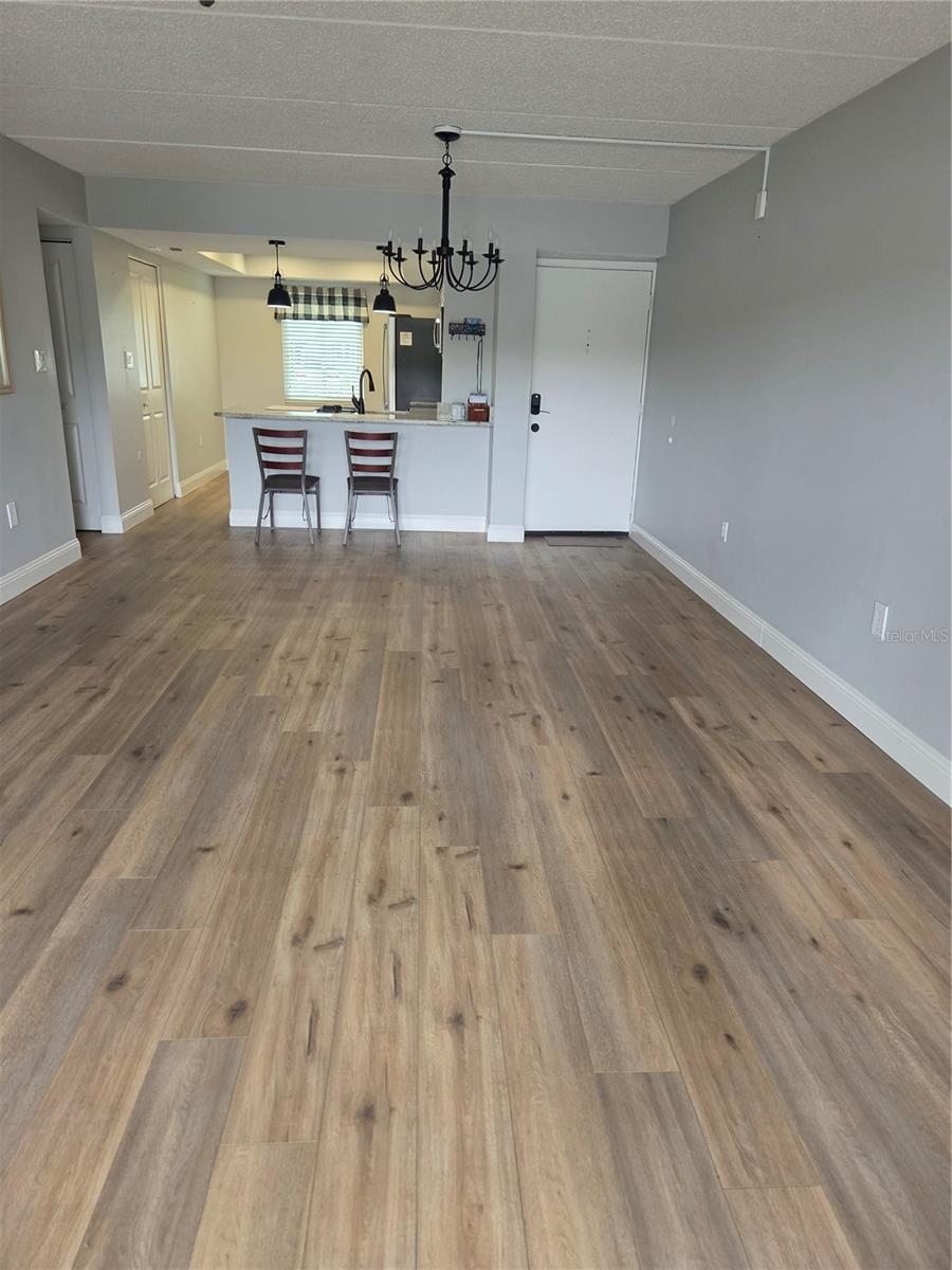 235 CYPRESS LN #235 — photo 4