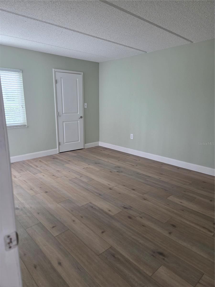 235 CYPRESS LN #235 — photo 7