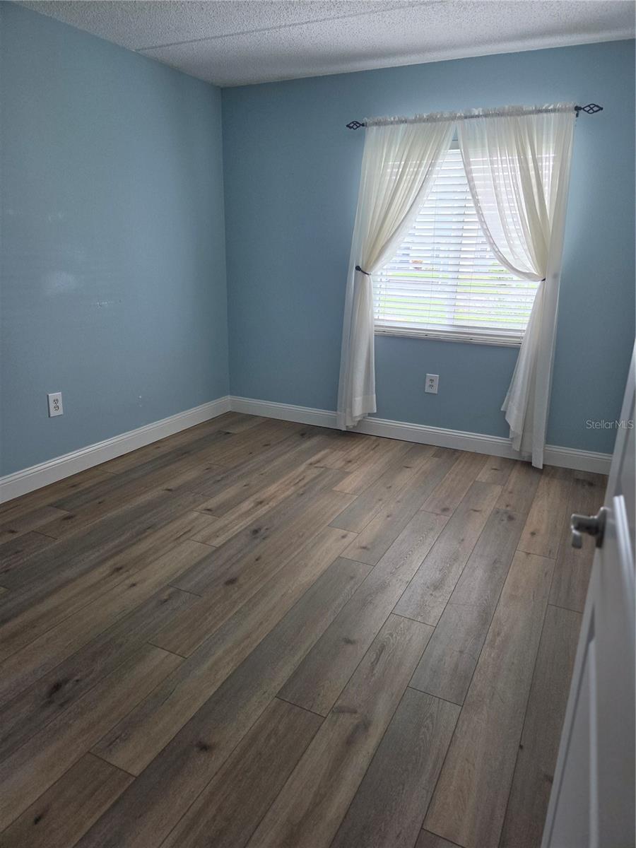 235 CYPRESS LN #235 — photo 6