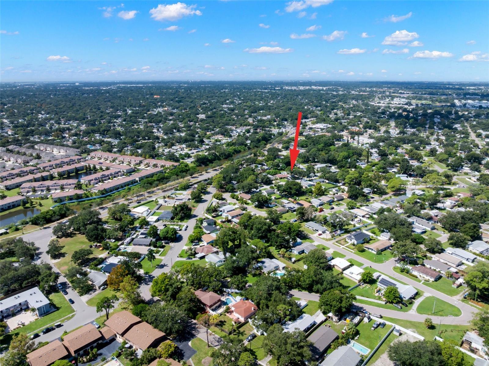 613 CEDARWOOD ST N — photo 31