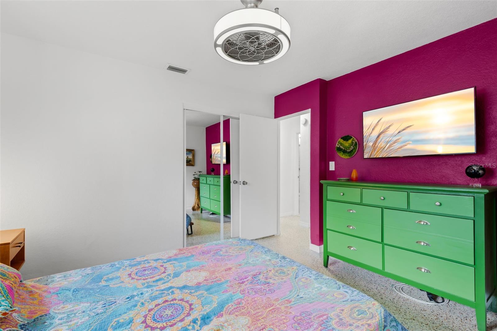 613 CEDARWOOD ST N — photo 16