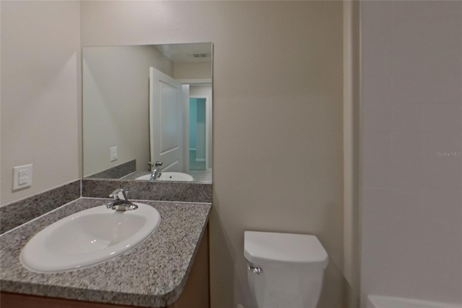 Home in APOLLO BEACH — photo 16