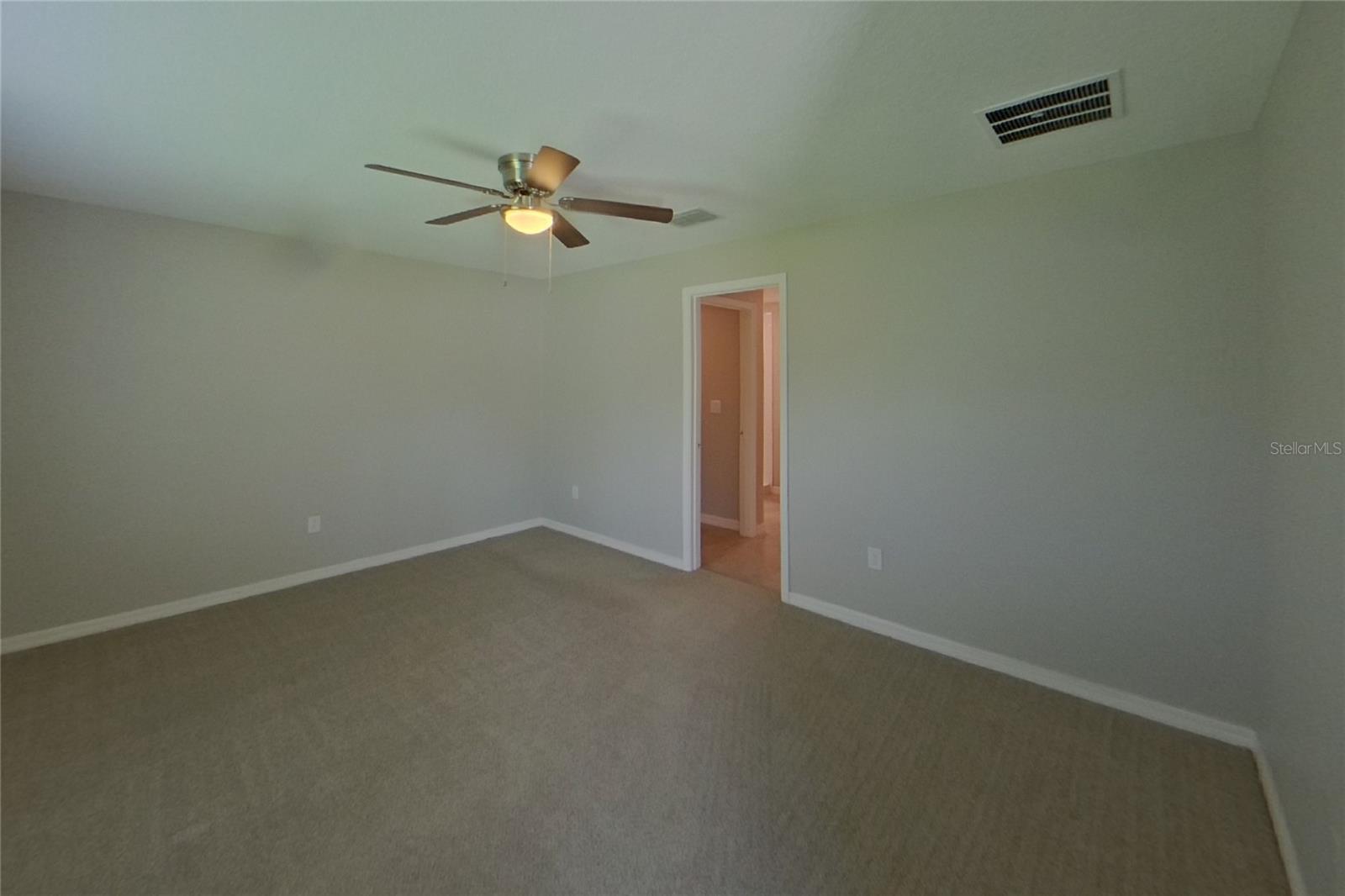 Home in APOLLO BEACH — photo 9