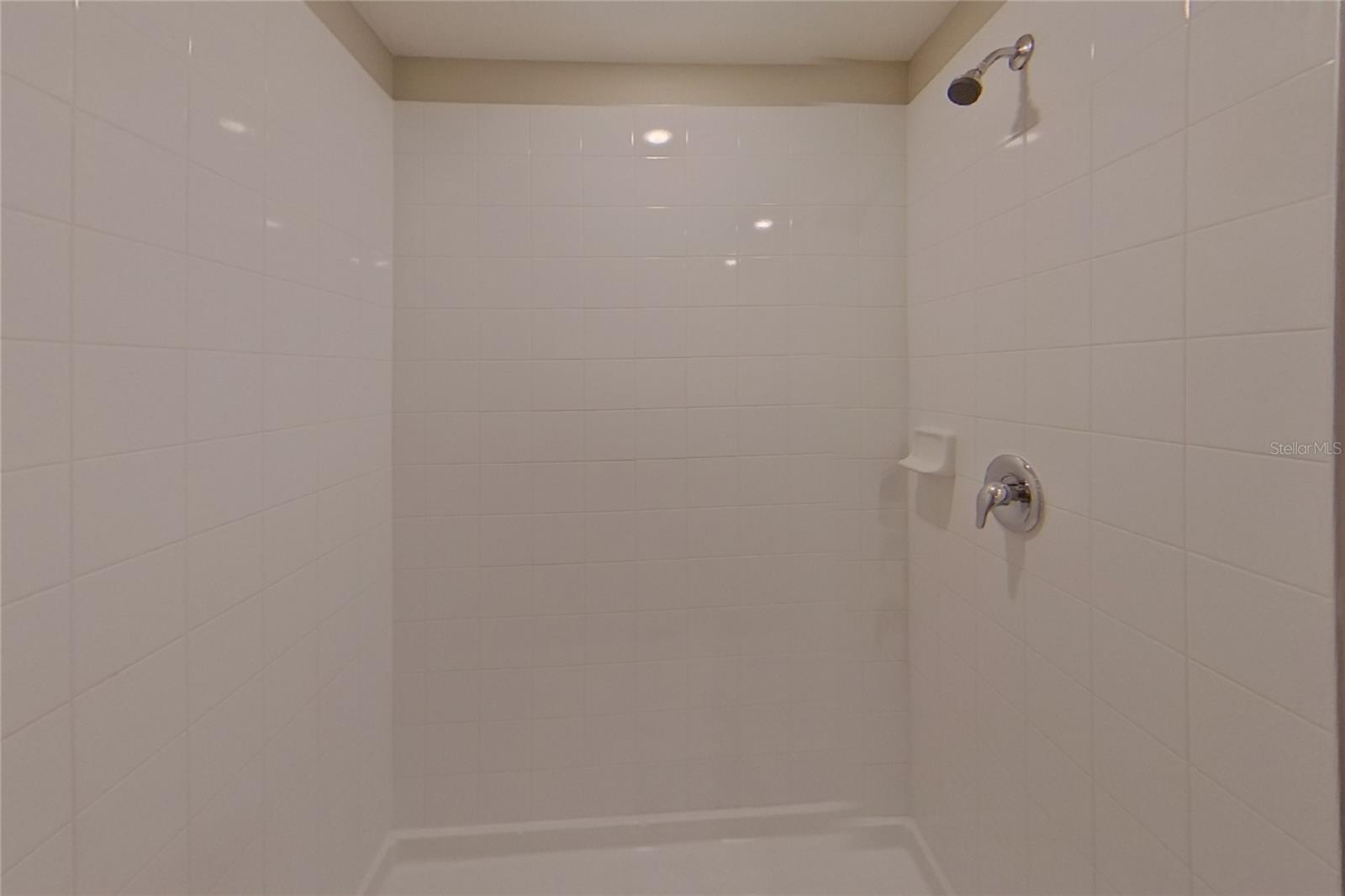 Home in APOLLO BEACH — photo 10
