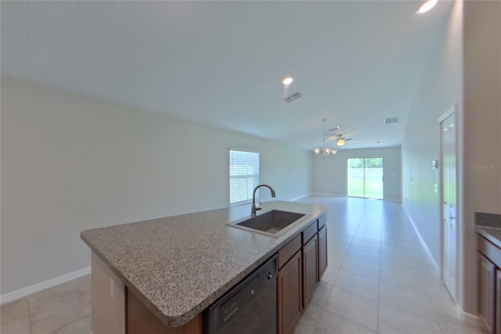 Home in APOLLO BEACH — photo 5