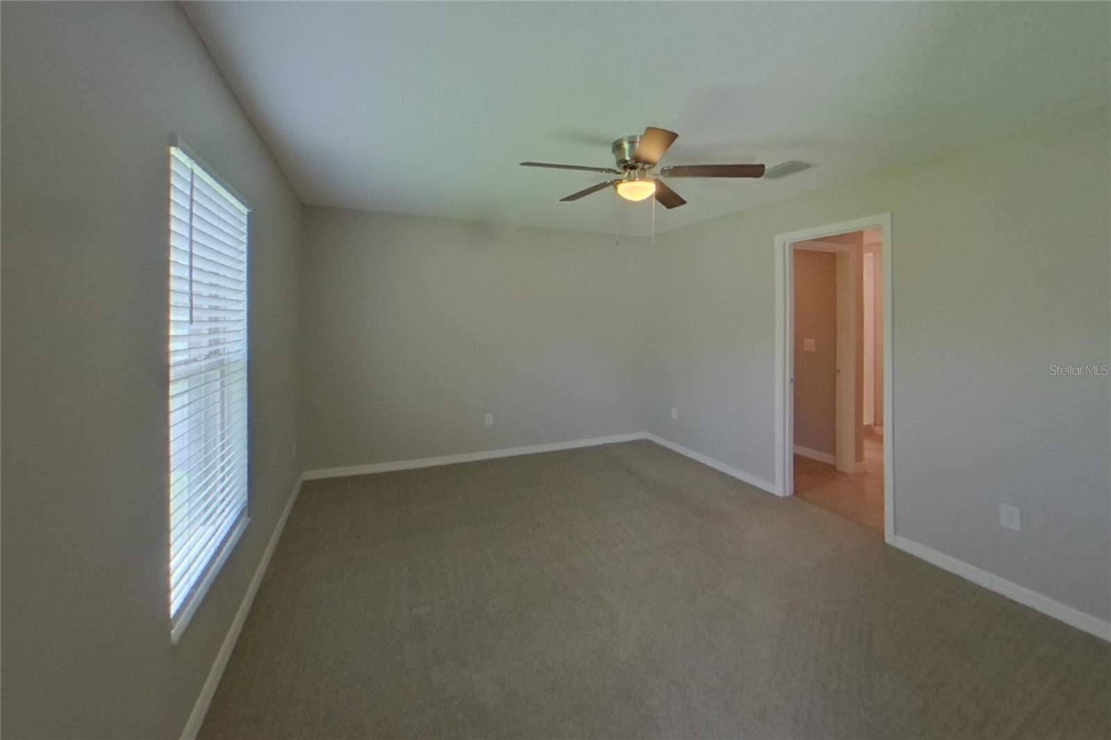 Home in APOLLO BEACH — photo 8