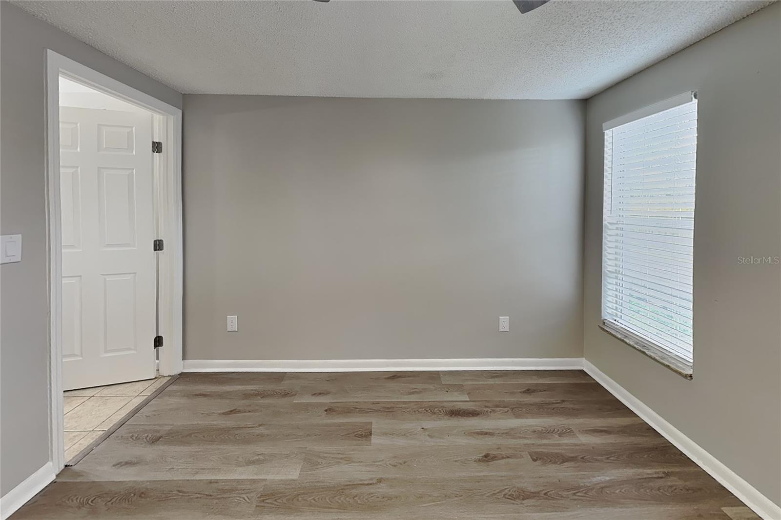 Home in VALRICO — photo 7