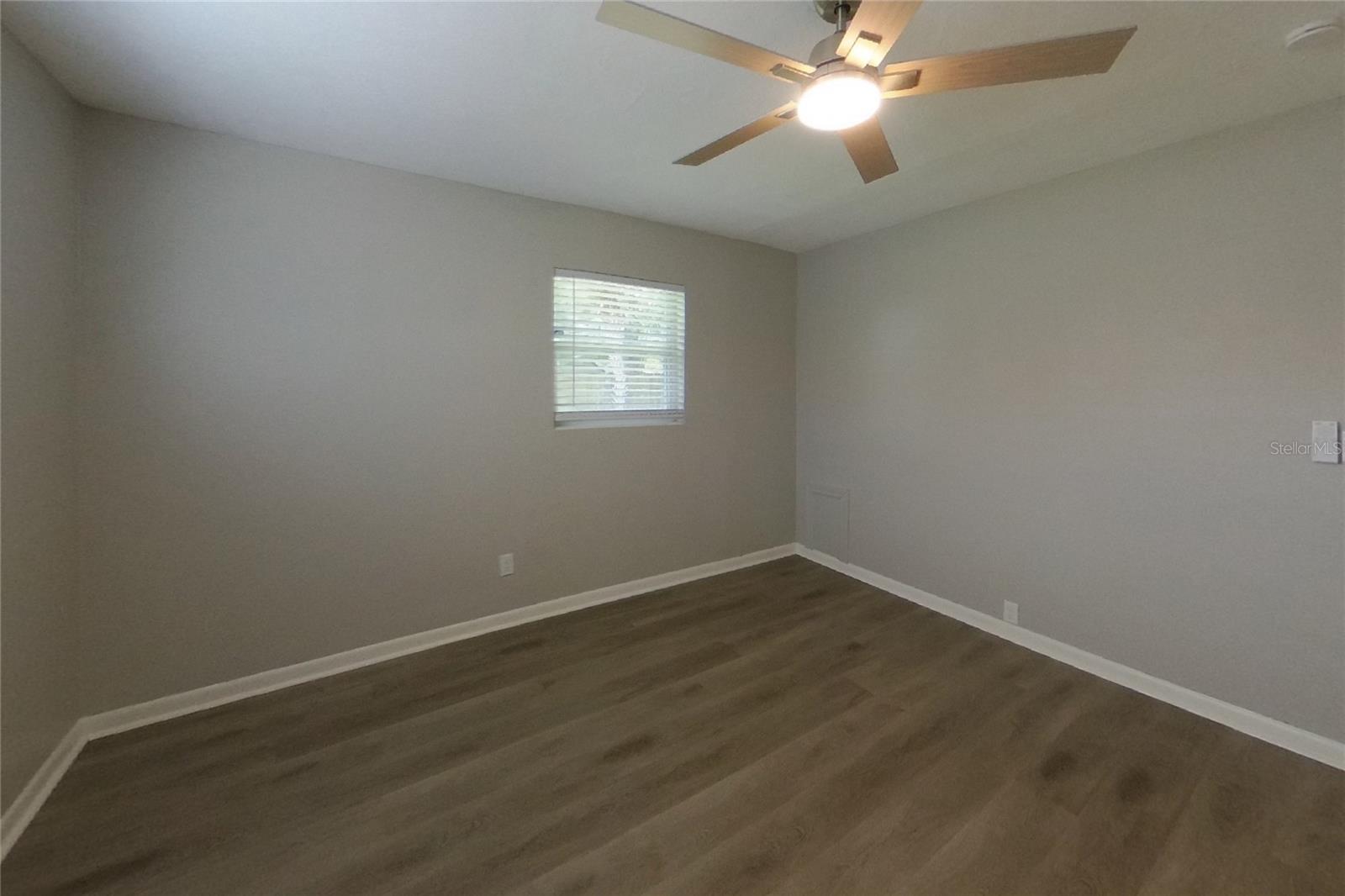 Home in LARGO — photo 11