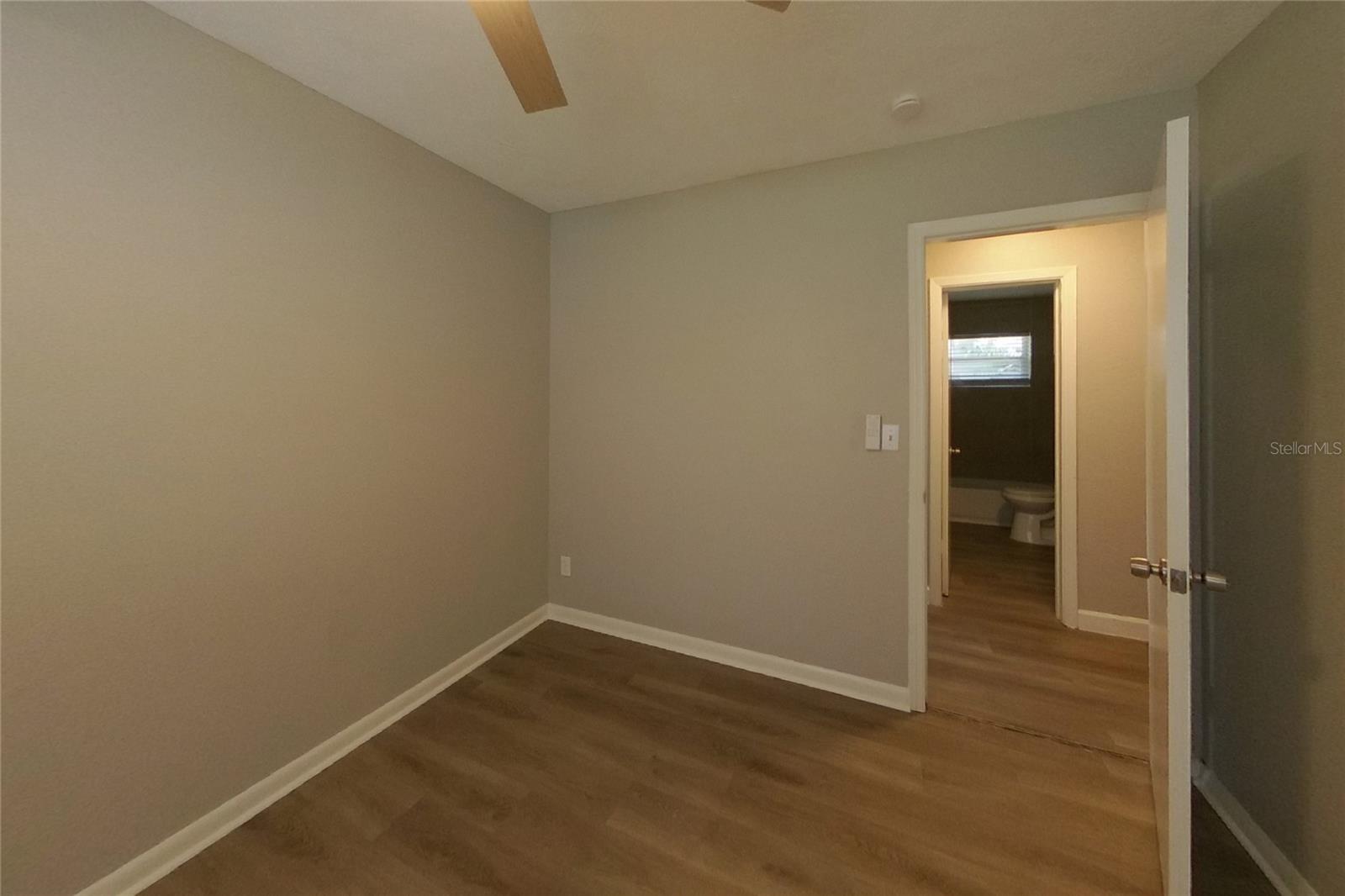 Home in LARGO — photo 13