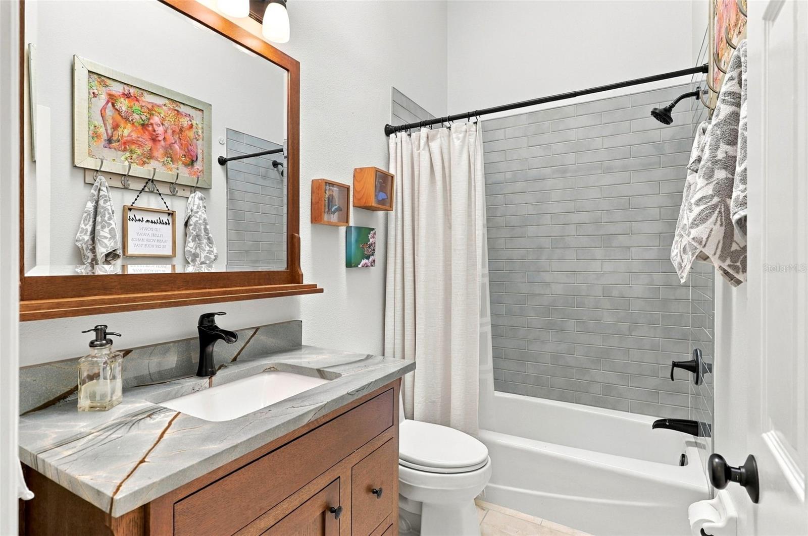 4848 TIVOLI AVE — photo 38