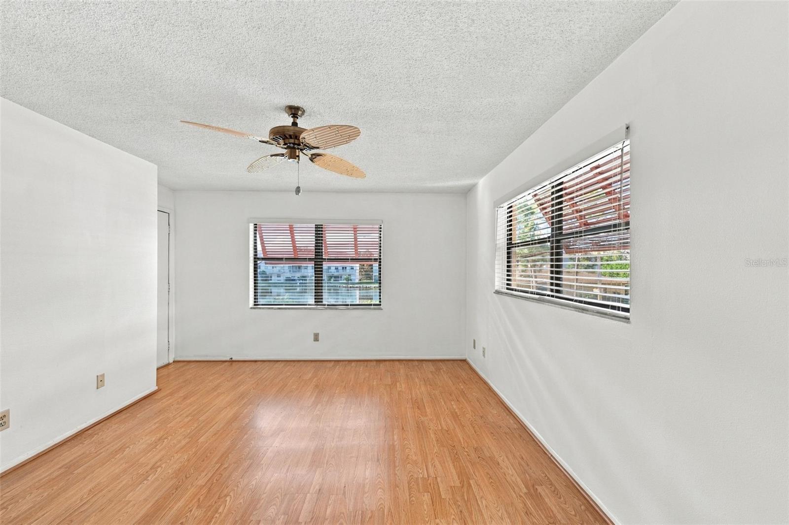 5817 PARK ST N #212 — photo 4