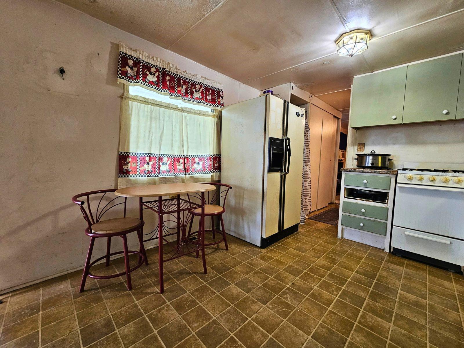 710 49TH AVENUE DR W — photo 5