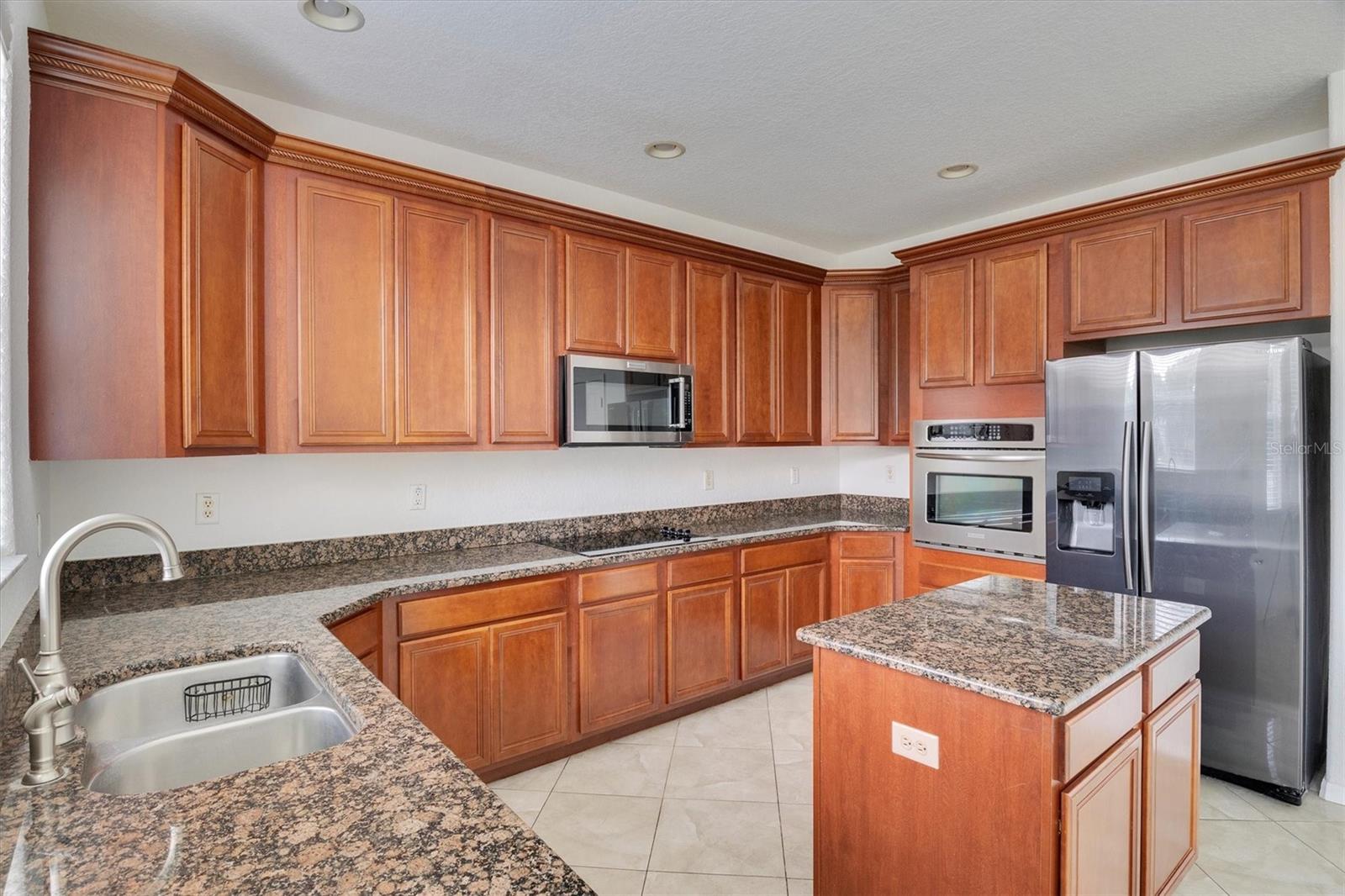 3502 HICKORY HAMMOCK LOOP — photo 14