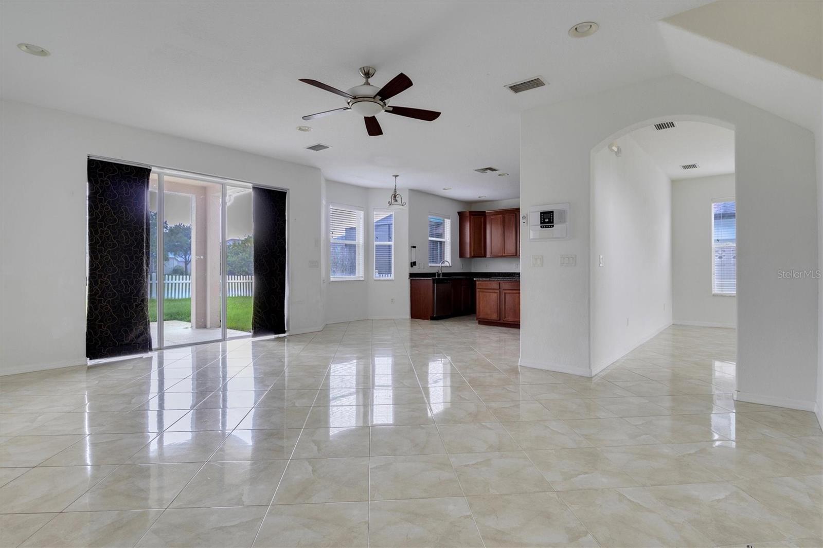 3502 HICKORY HAMMOCK LOOP — photo 9