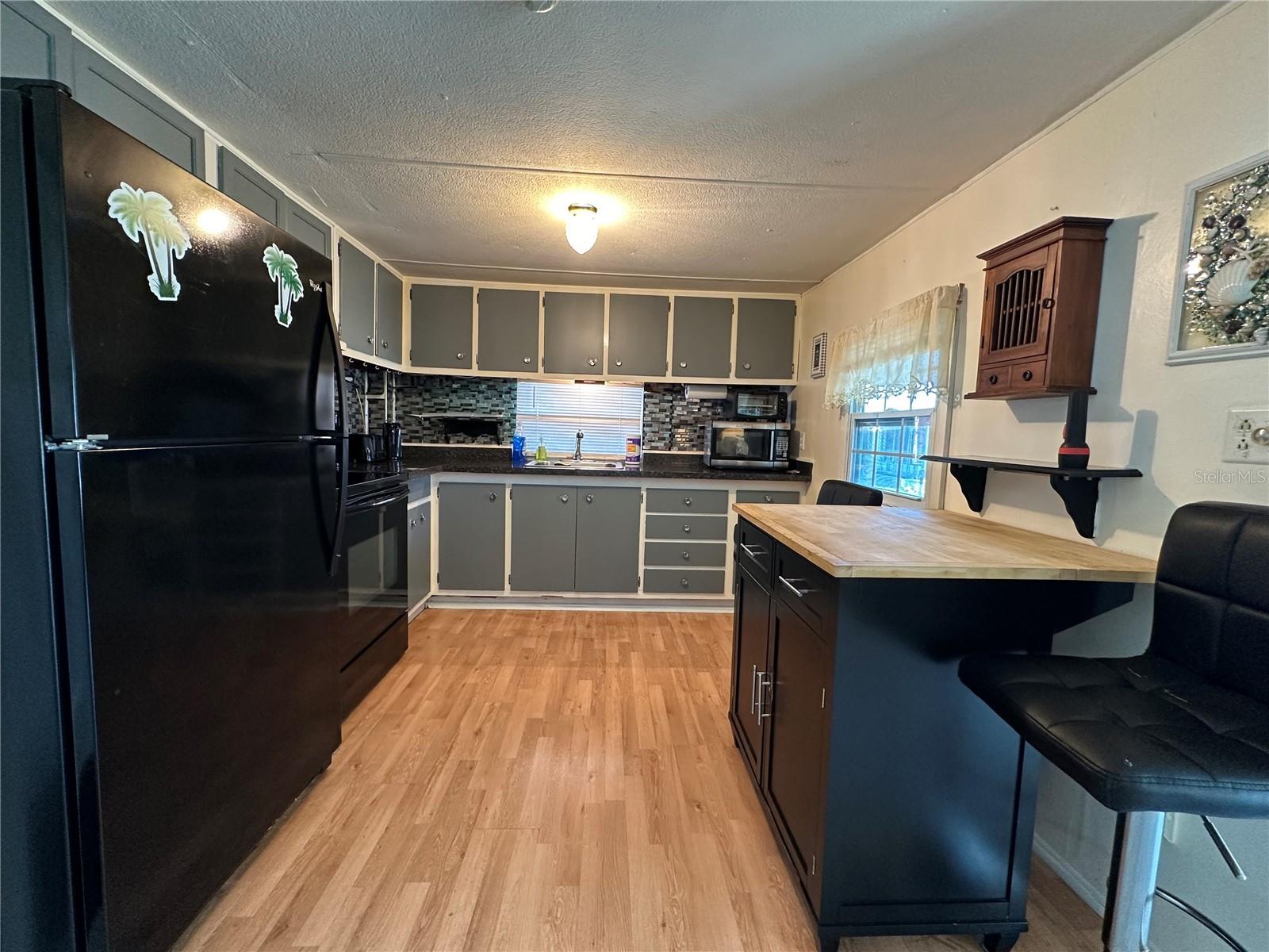 1784 MIDLOTHIAN ST — photo 6