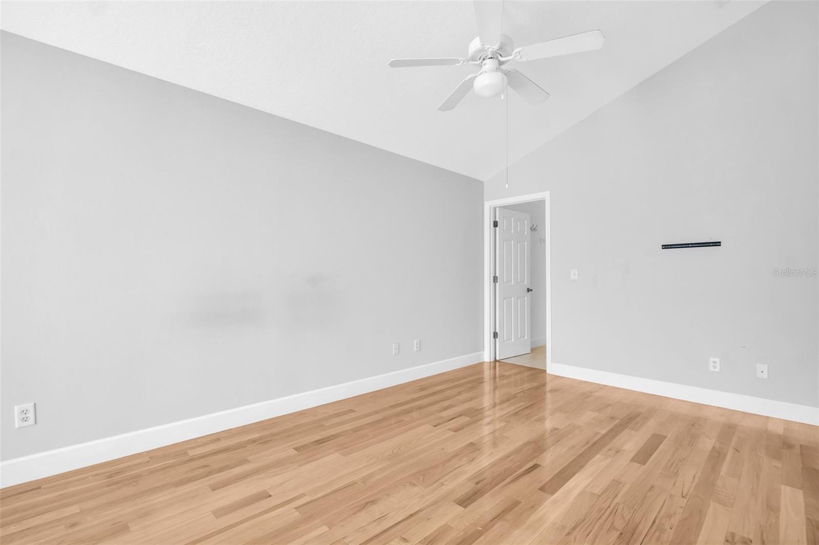 660 DELMAR TER S — photo 27