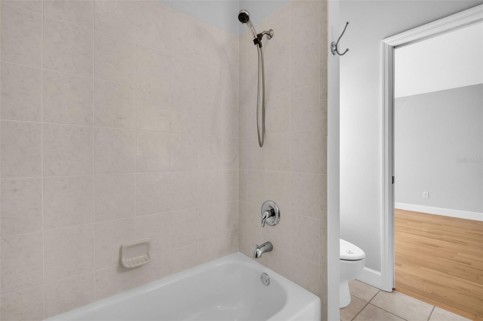 660 DELMAR TER S — photo 33