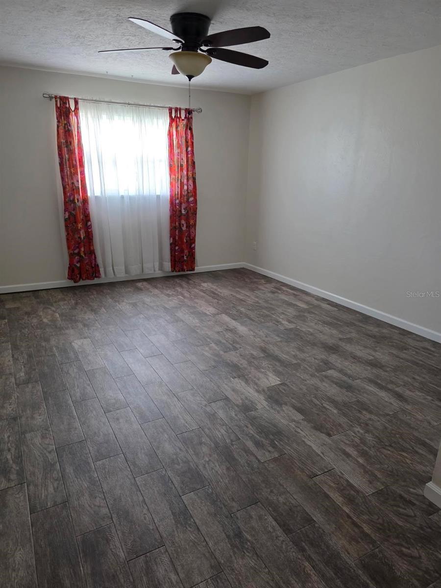 433 JAMES ST #435 — photo 18