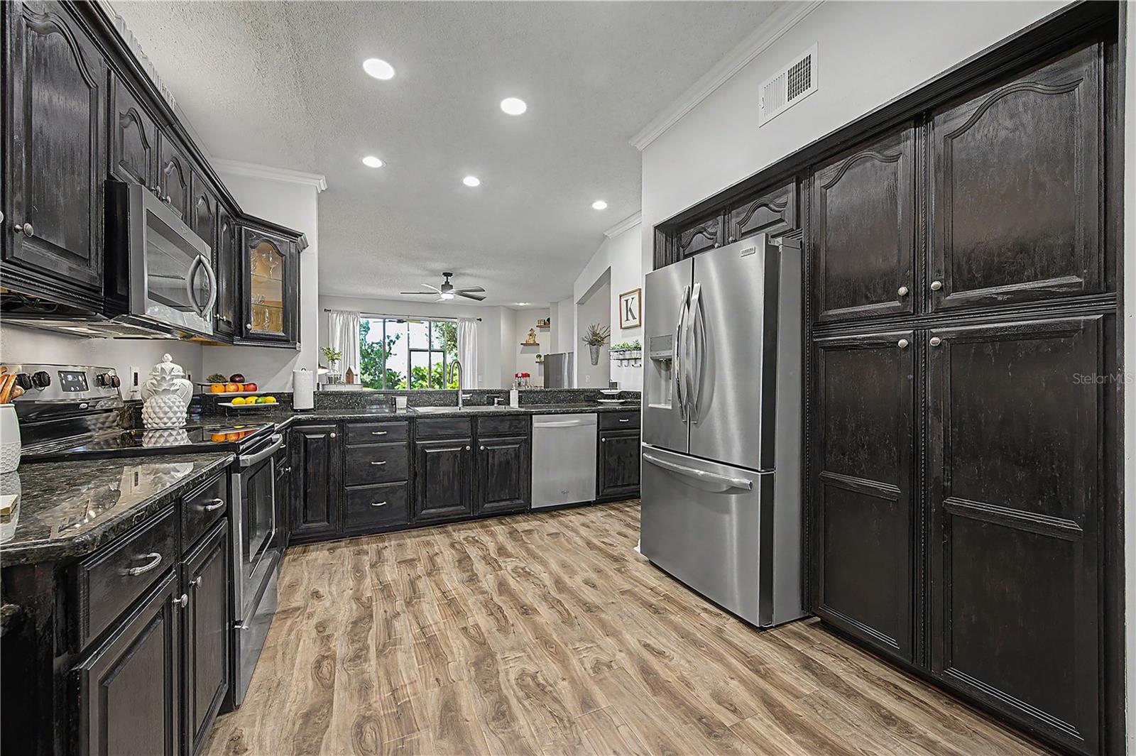 1290 CLAYS TRL #1403 — photo 14