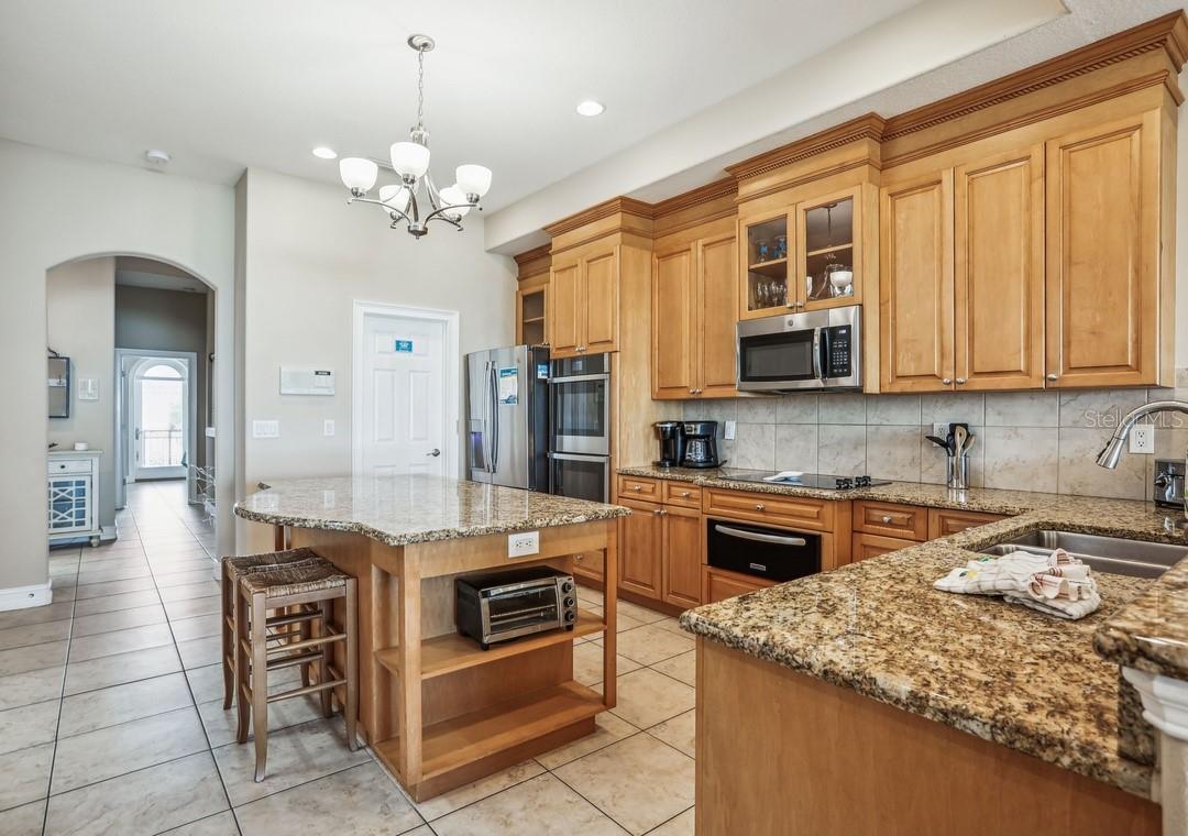 17810 LEE AVE — photo 13