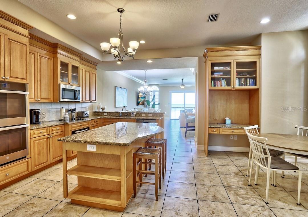 17810 LEE AVE — photo 15