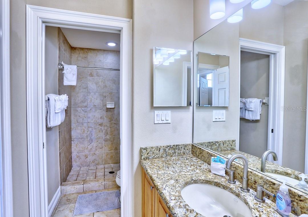 17810 LEE AVE — photo 31